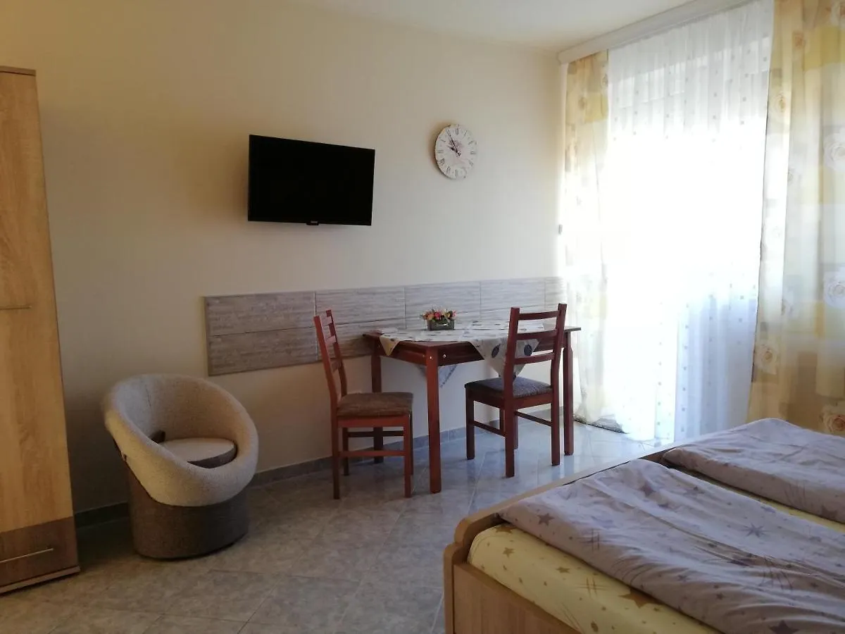 Imola Es Andrea Apartmanhaz Apartment Hajduszoboszlo