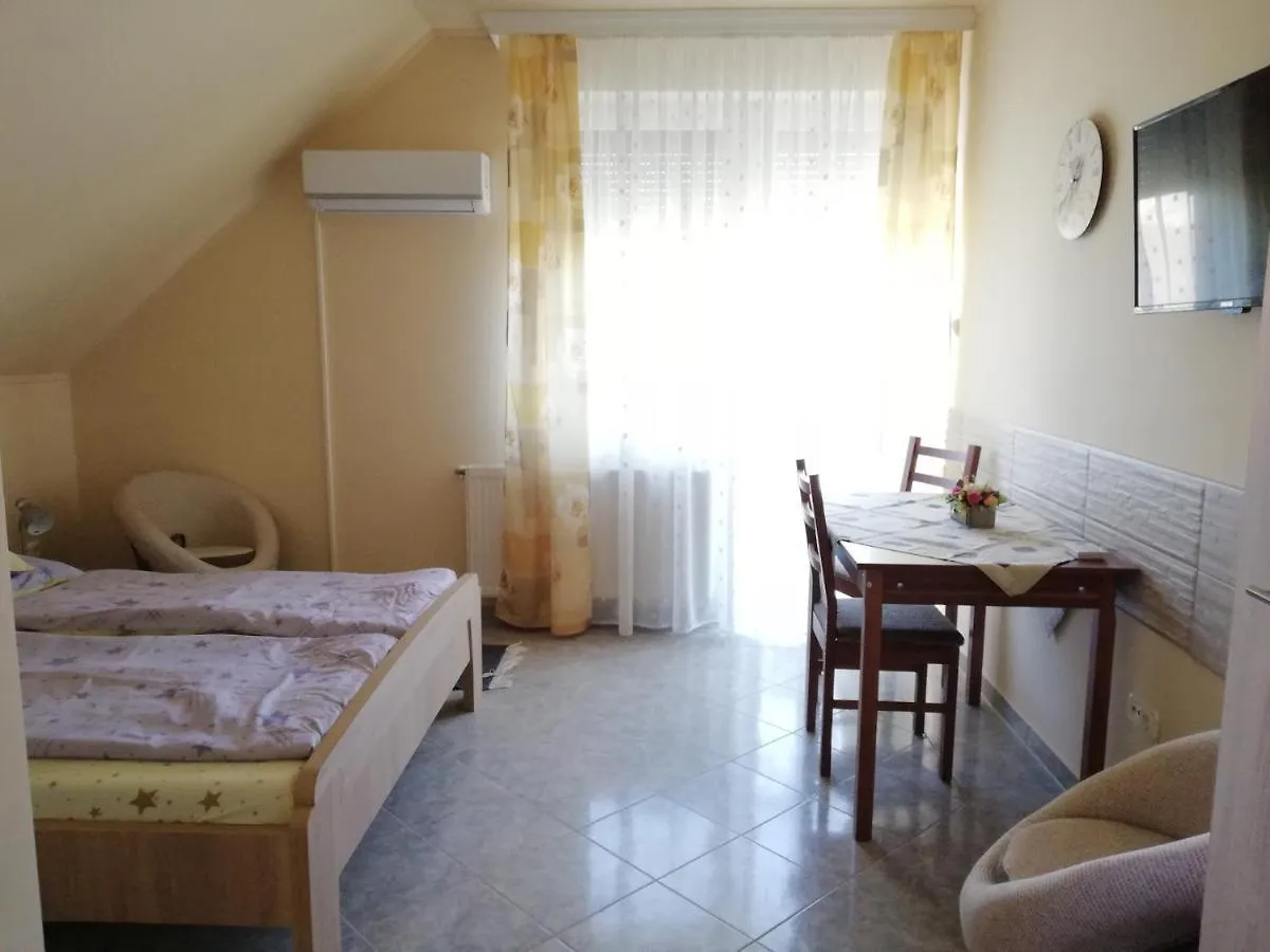 Imola Es Andrea Apartmanhaz Apartment Hajduszoboszlo