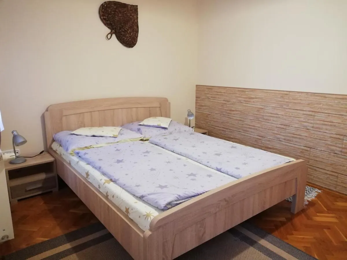 Imola Es Andrea Apartmanhaz Hajduszoboszlo