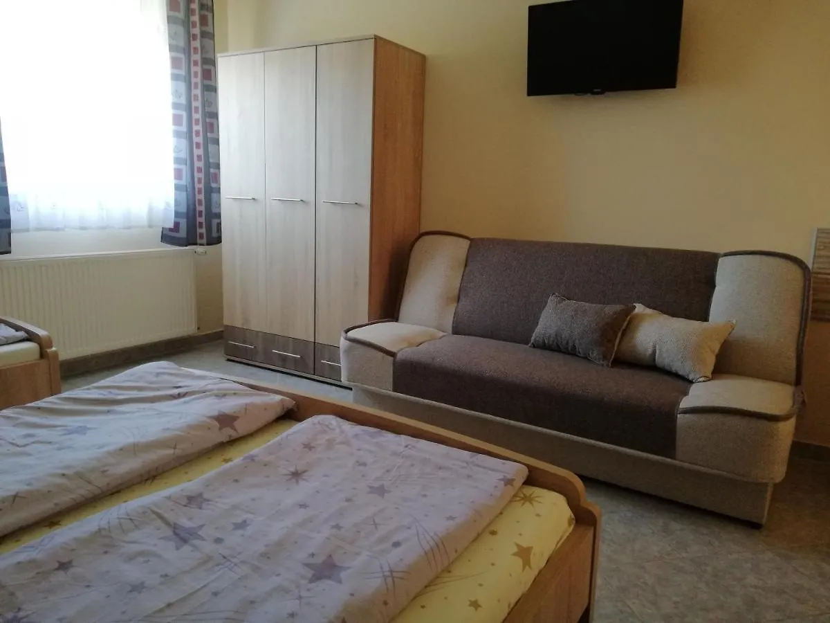 Imola Es Andrea Apartmanhaz Apartment Hajduszoboszlo Hungary